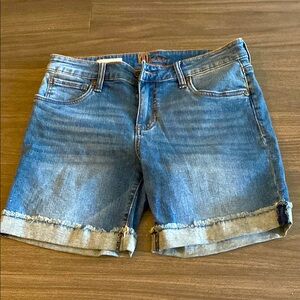 KUT from the Cloth “Katy” Boyfriend Denim Shorts
